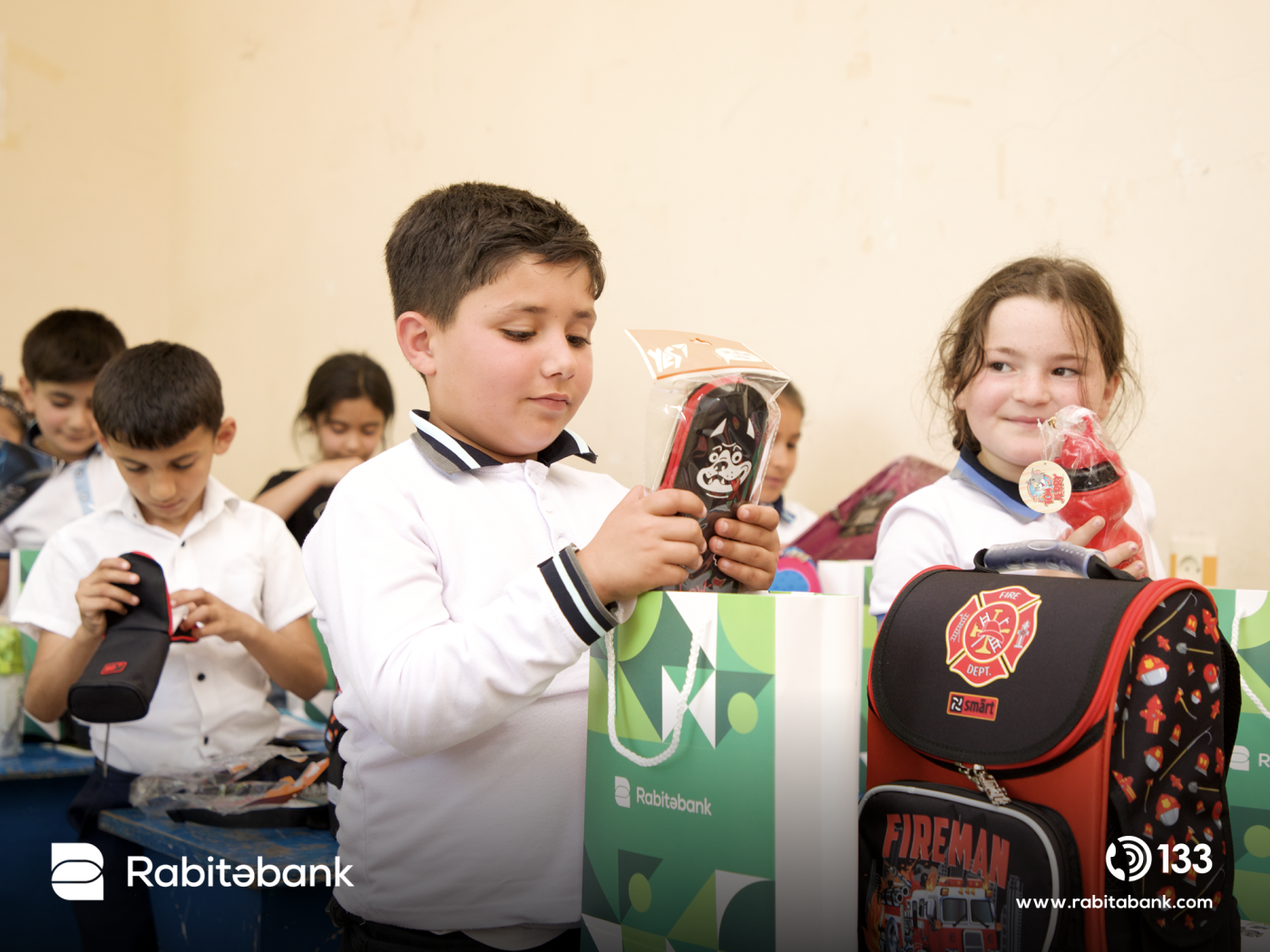 "Rabitəbank"dan Ümumdünya Kitab Günündə Ağdam kənd məktəbinə DƏSTƏK - FOTOLAR